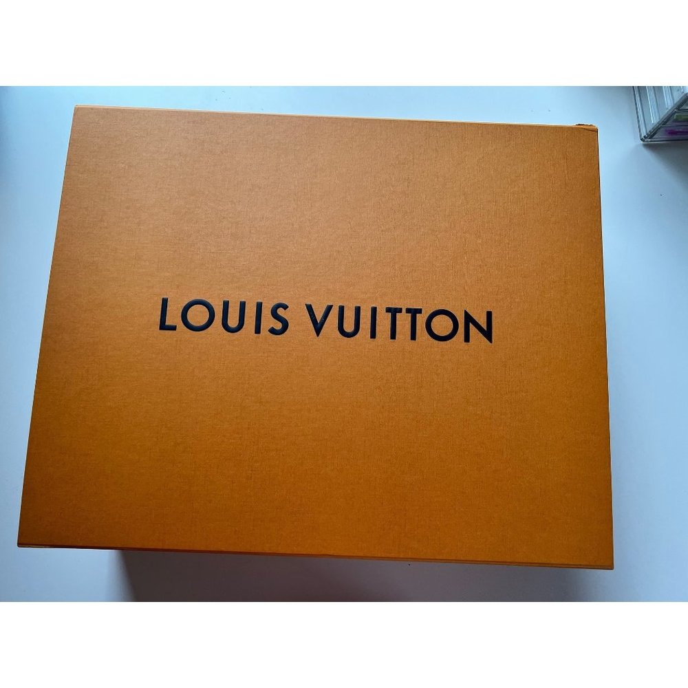 Authentic Louis Vuitton XL Empty Neverful Box with Ribbon, 16 x 20 x 7.5